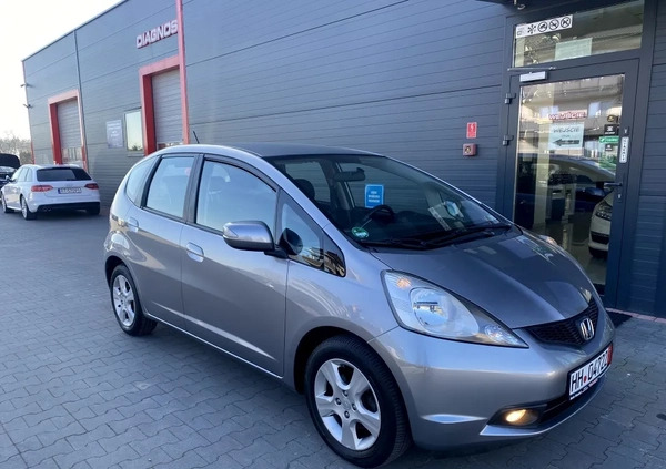 Honda Jazz cena 23900 przebieg: 156000, rok produkcji 2010 z Tarnobrzeg małe 79